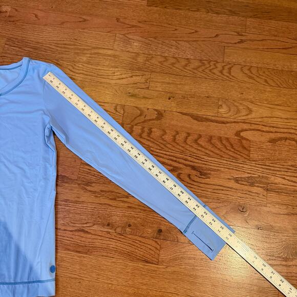 Lilly Pulitzer Luxletic Long Sleeve Performance Top Light Blue Size M - Picture 5 of 8